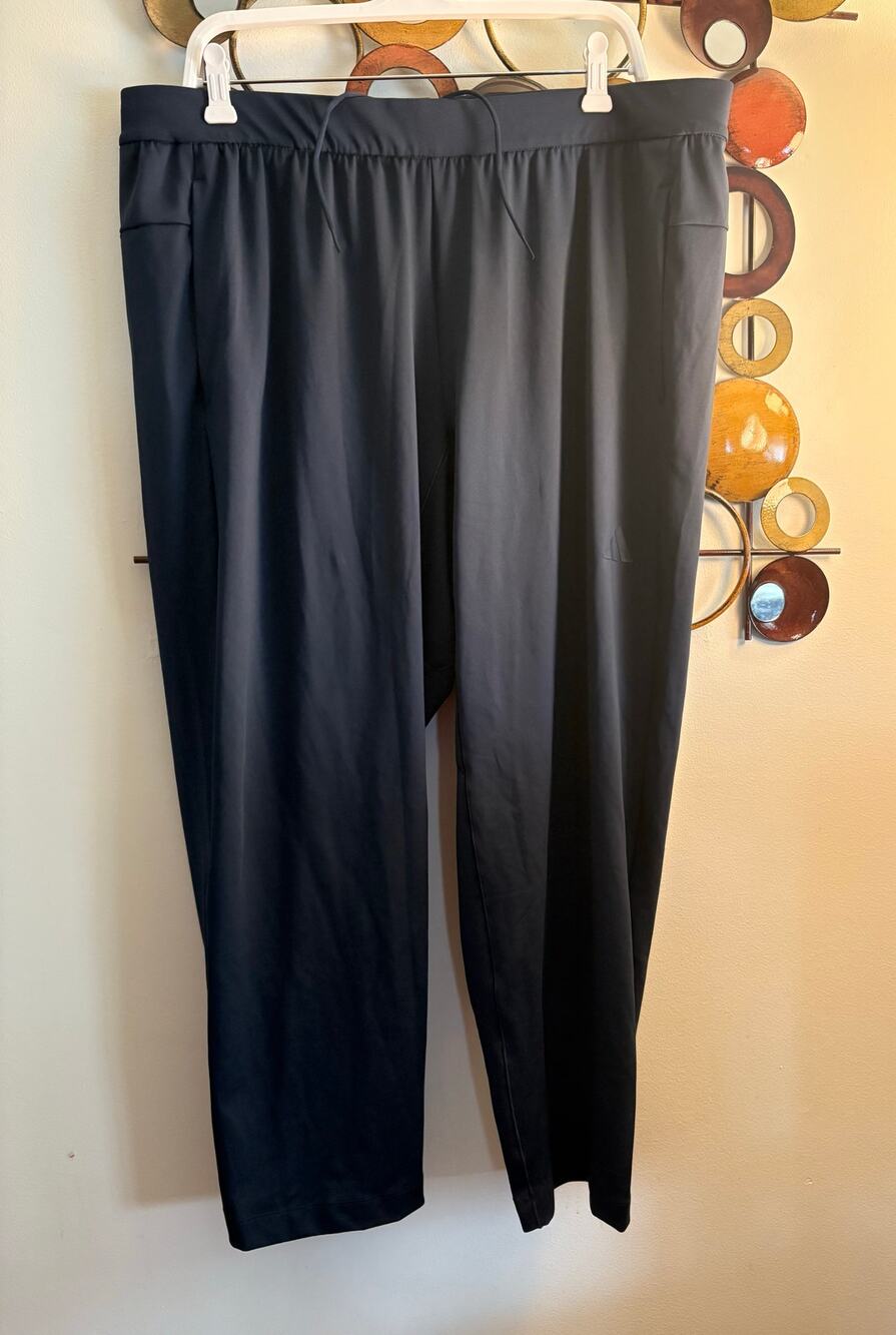 Men’s adidas xl navy joggers